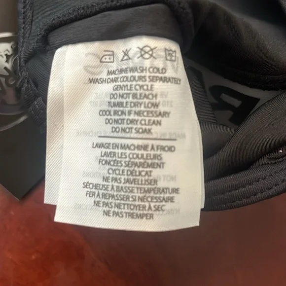 NWT VB Rags Hobbies Quick-Dry. Strappy Racerback Sports Bra. Size M. - Picture 10 of 12